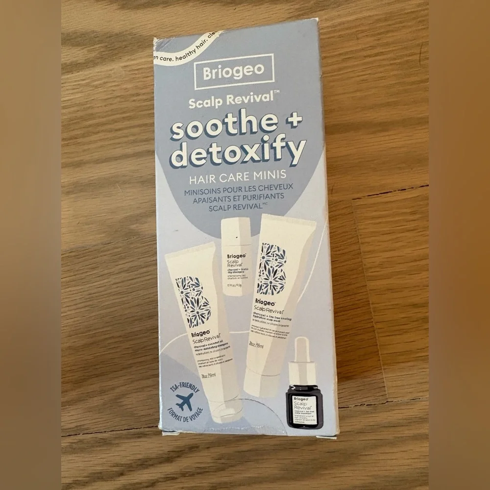 Briogeo Scalp Revival Soothe + Detoxify Set - New